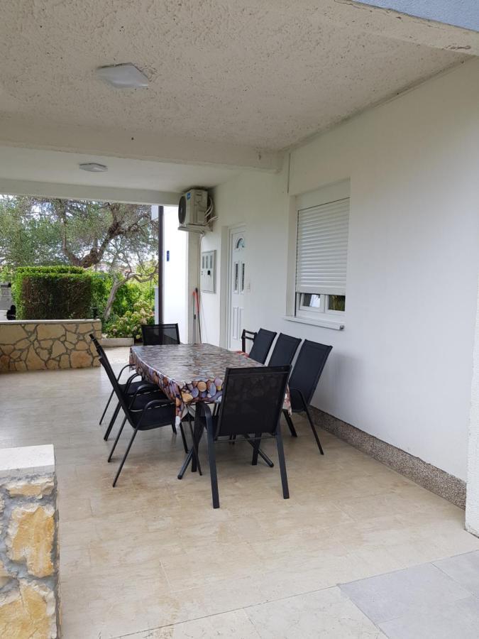 Apartment Valeria لوبار المظهر الخارجي الصورة