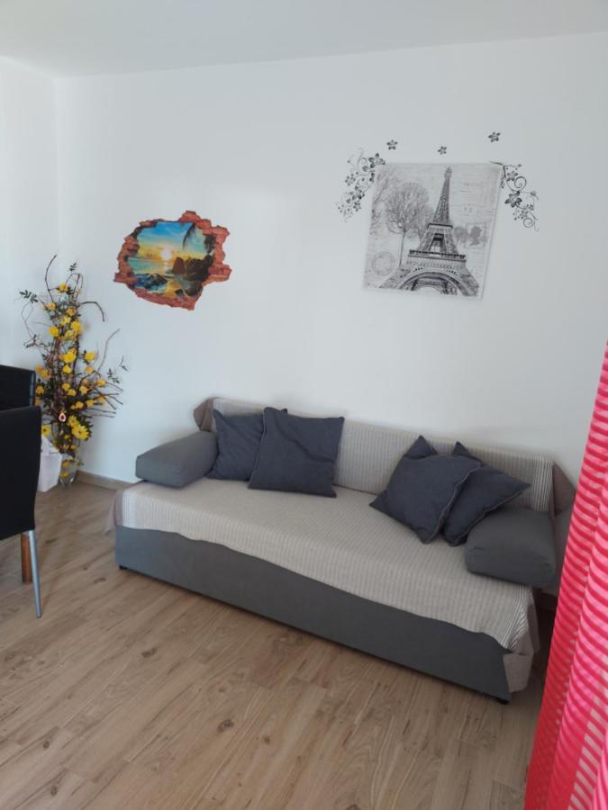 Apartment Valeria لوبار المظهر الخارجي الصورة