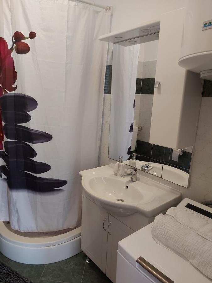Apartment Valeria لوبار المظهر الخارجي الصورة